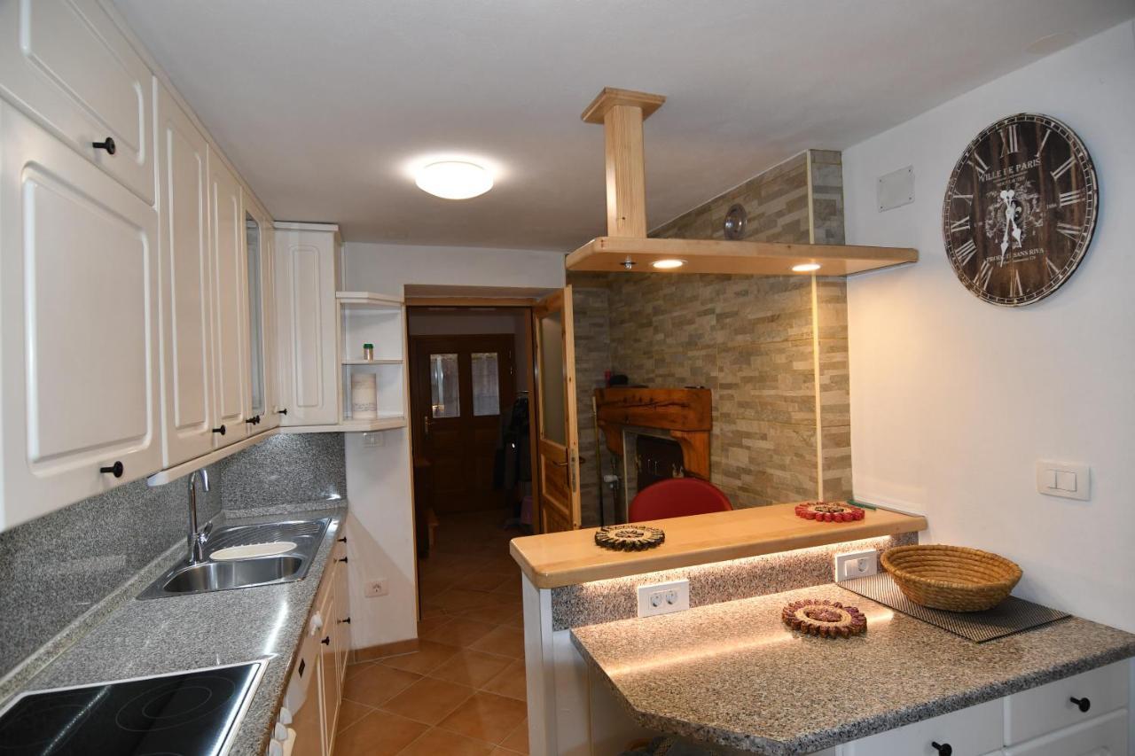 Apartment Perunika เชียร์คโน ภายนอก รูปภาพ